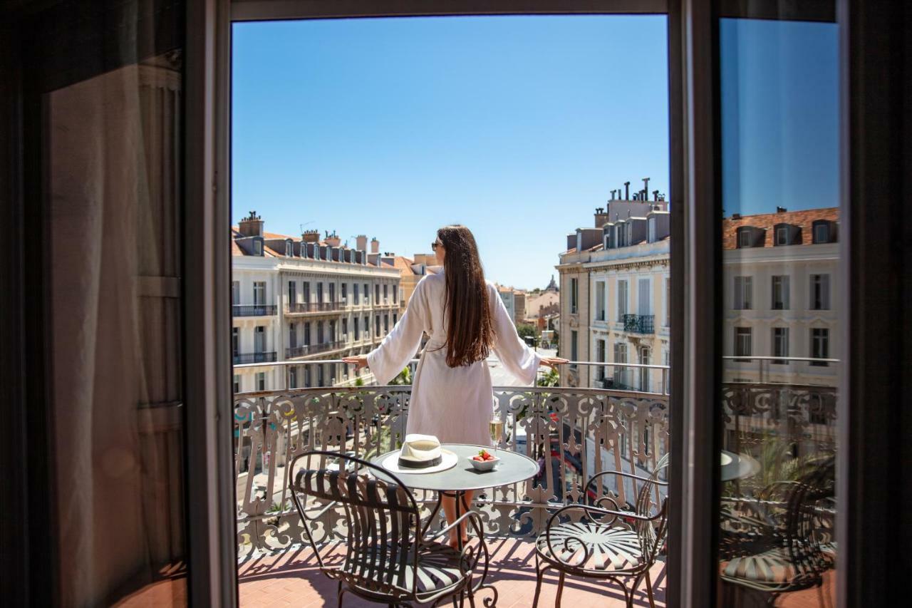 Отель Le Cavendish Канны Экстерьер фото